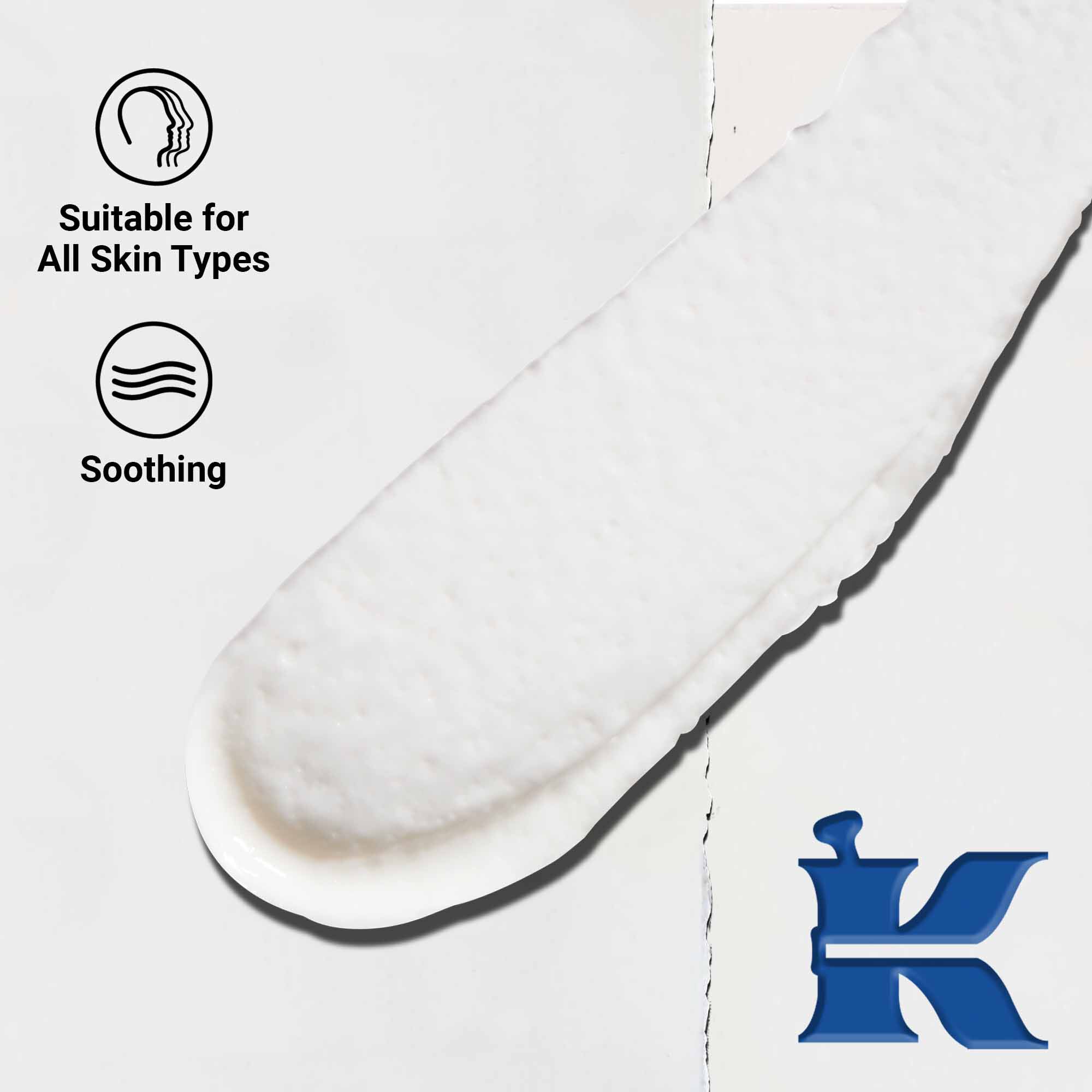 Naerbilde av Ultimate Brushless Shave Cream White Eagle-tekstur. Tekst fremhever at den passer for alle hudtyper, samt dens beroligende og ikke-irriterende formel.